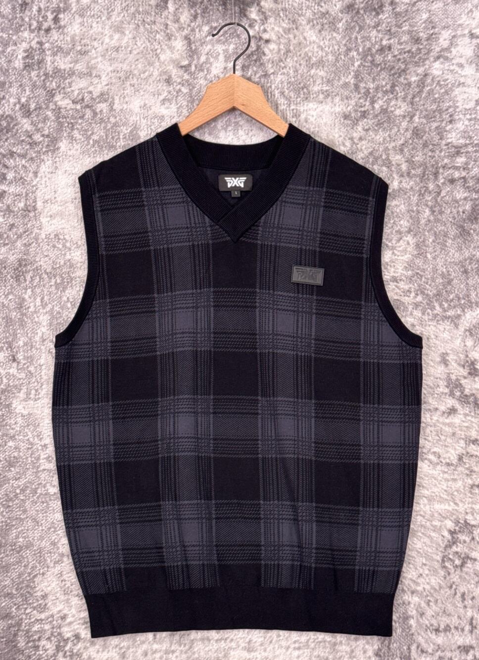 PXG Sweater Vest Large Mens Ombre Plaid Four Way Stretch Zip Pocket Golf